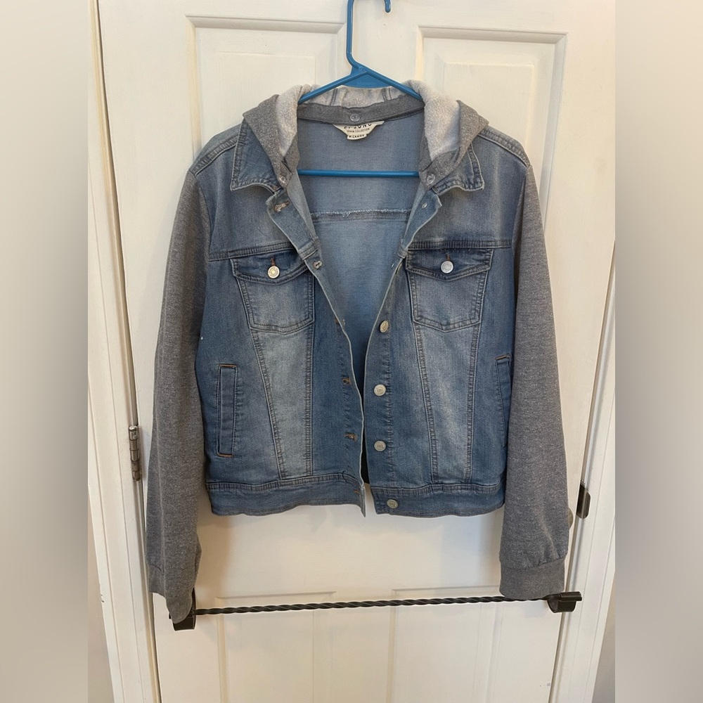 Ci sono XL Jean jacket with fleece arms and  detachable fleece hoodie